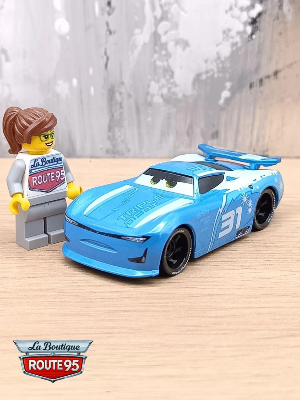 Voiture Cars Cam Spinner - Jouet neuf (CGS05)